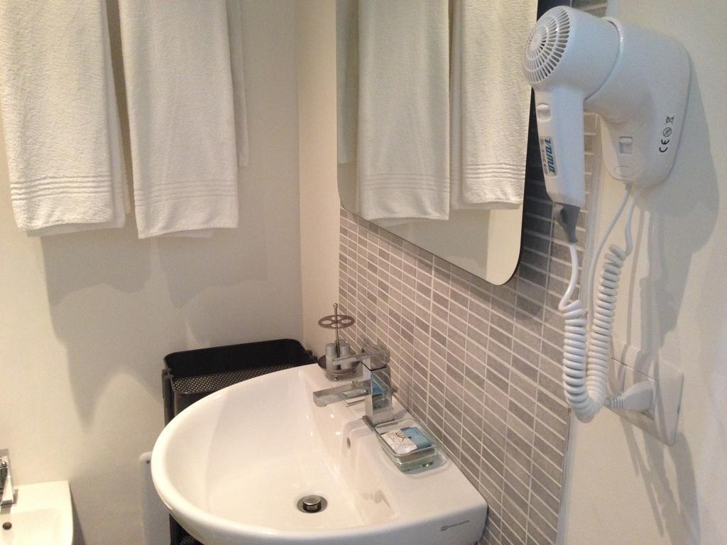 B&B Young Catania Ngoại thất bức ảnh