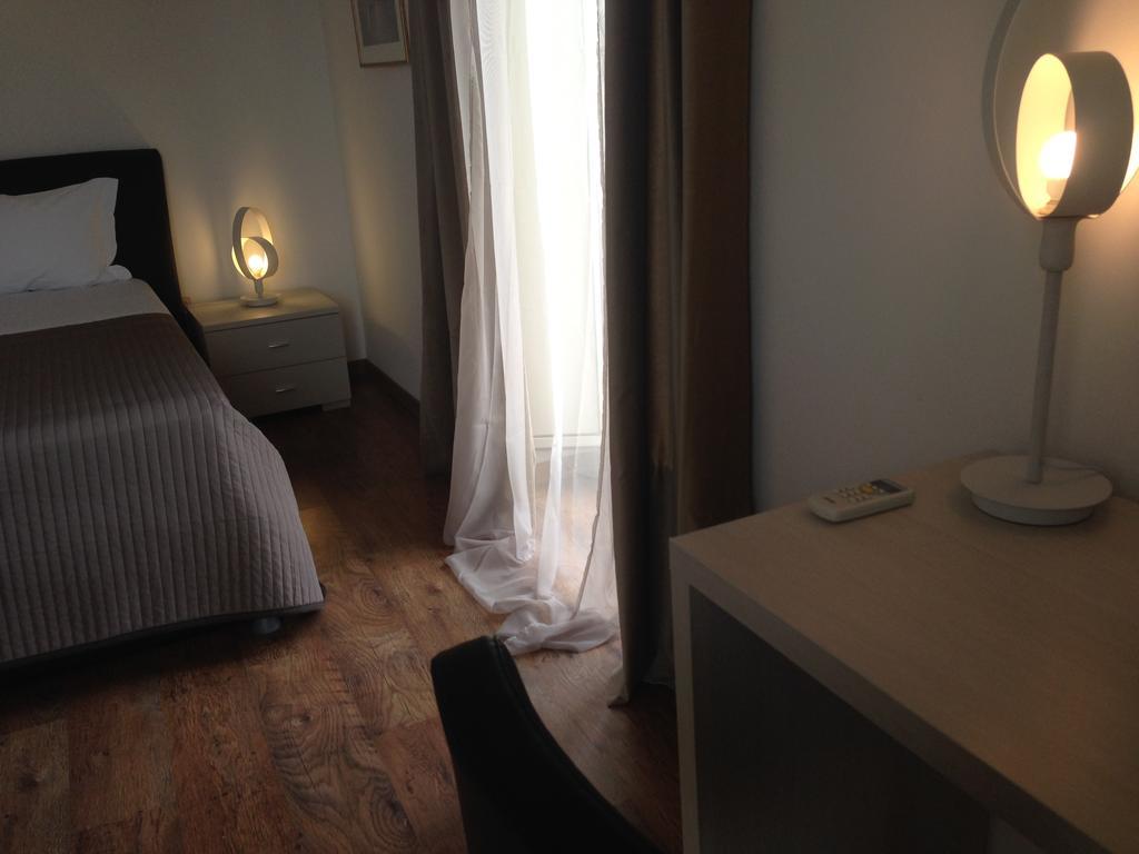 B&B Young Catania Ngoại thất bức ảnh